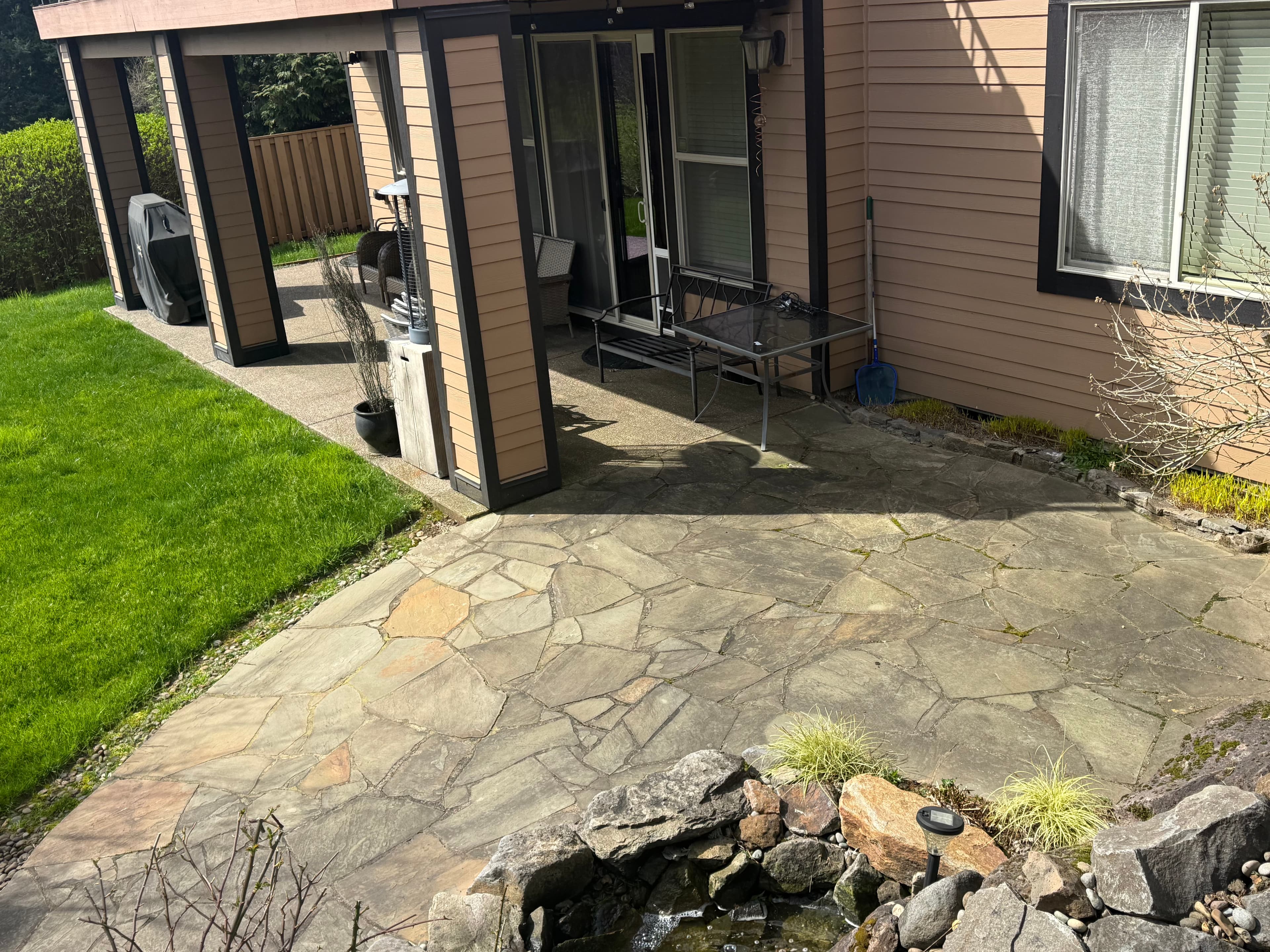 Home exterior looking freshly washed.